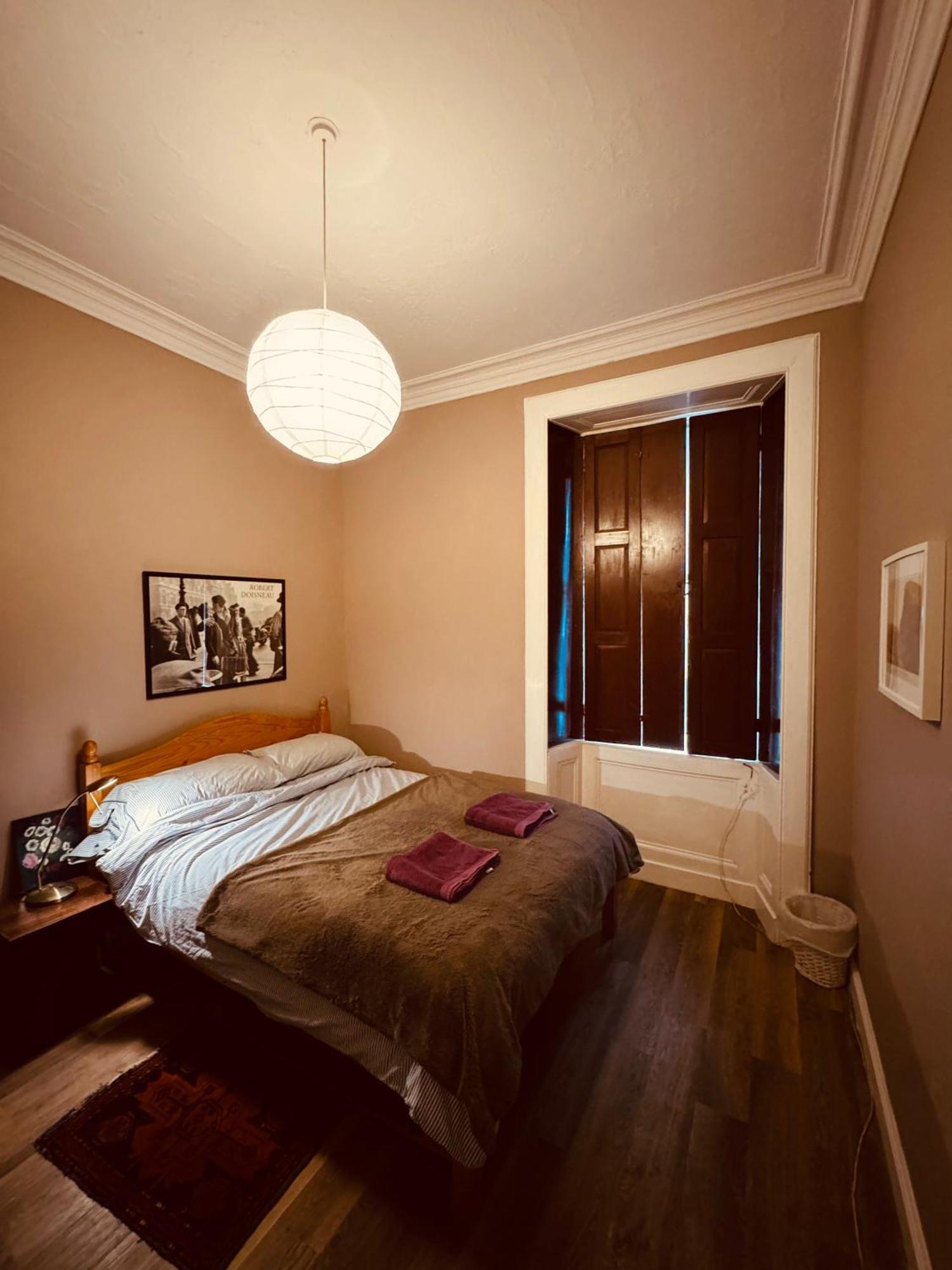 Central Room In Historic Tenement Shared Apartment Near Old Town Единбург Екстериор снимка